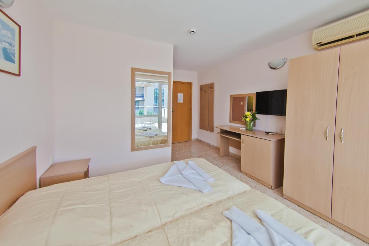 Family Hotel Morska Zvezda Μπαλτσίκ Εξωτερικό φωτογραφία