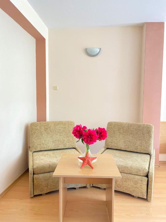 Family Hotel Morska Zvezda Μπαλτσίκ Εξωτερικό φωτογραφία